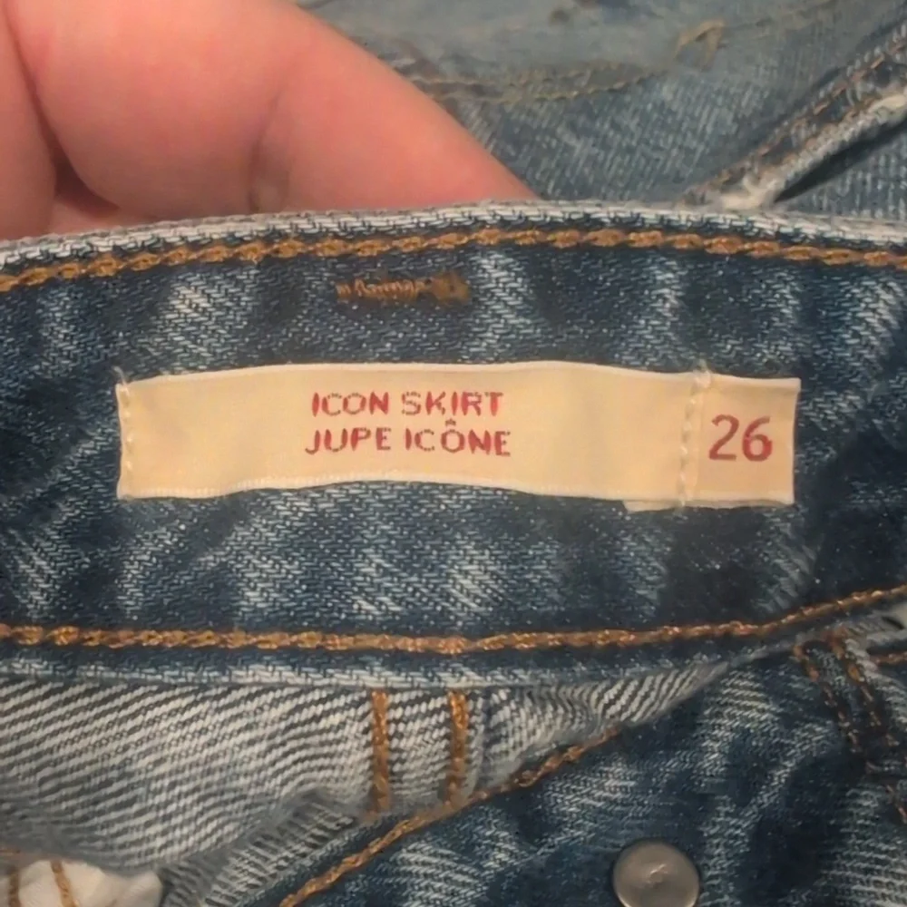 Levi's Icon Skirt Med Wash - Picture 5 of 6